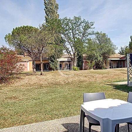 Appartement Residence De Vacances Les Hameaux De Camargue Arles Exterior photo
